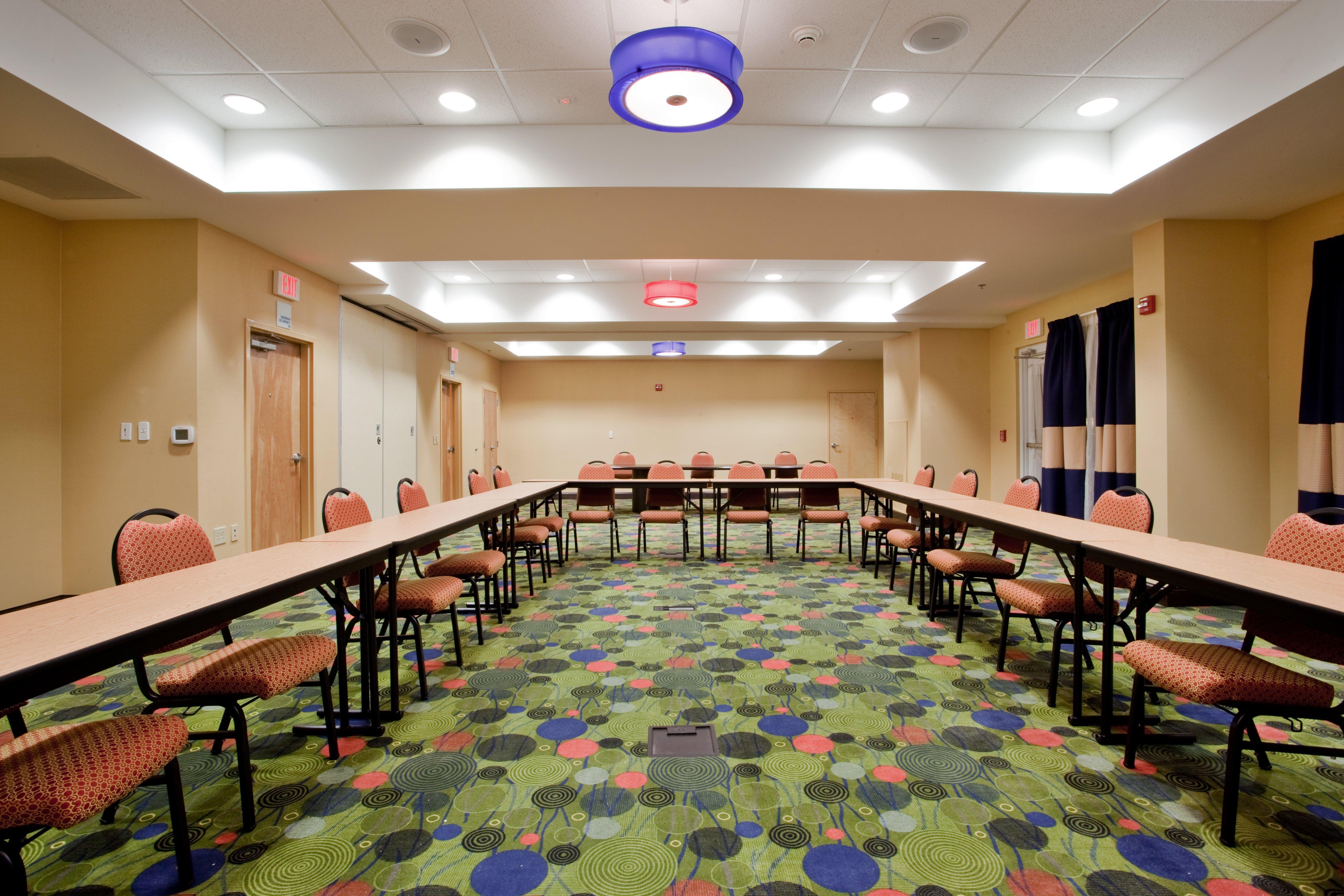 Holiday Inn Express Hotel Raleigh Southwest, An Ihg Hotel Extérieur photo