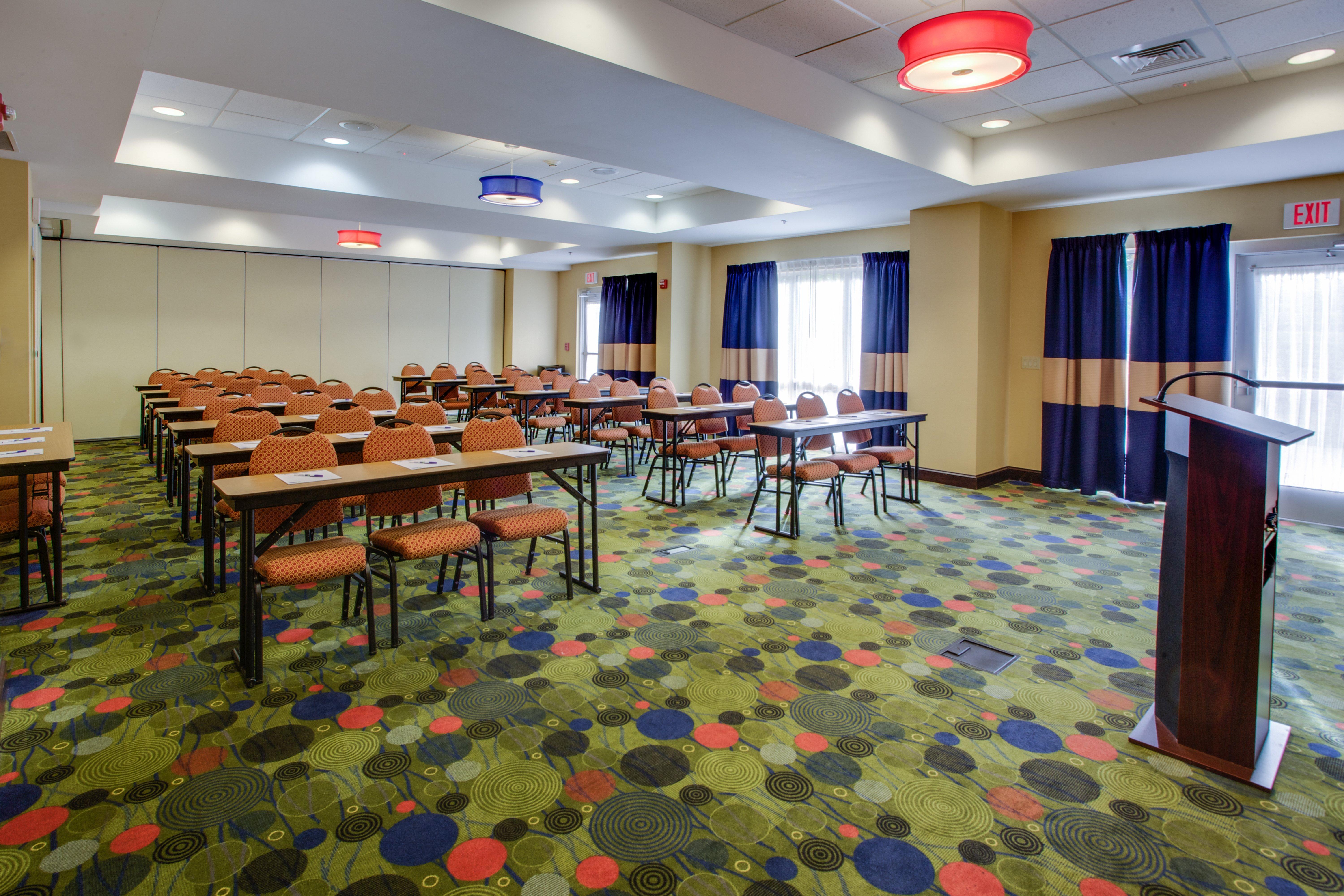 Holiday Inn Express Hotel Raleigh Southwest, An Ihg Hotel Extérieur photo