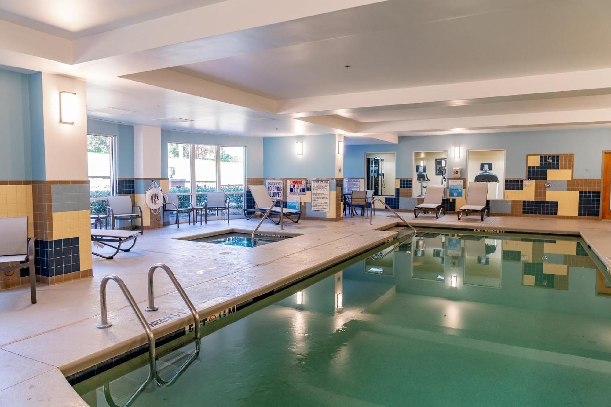 Holiday Inn Express Hotel Raleigh Southwest By Ihg Extérieur photo