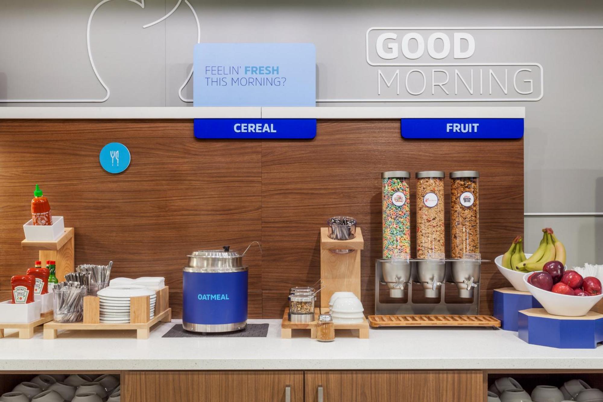 Holiday Inn Express Hotel Raleigh Southwest By Ihg Extérieur photo