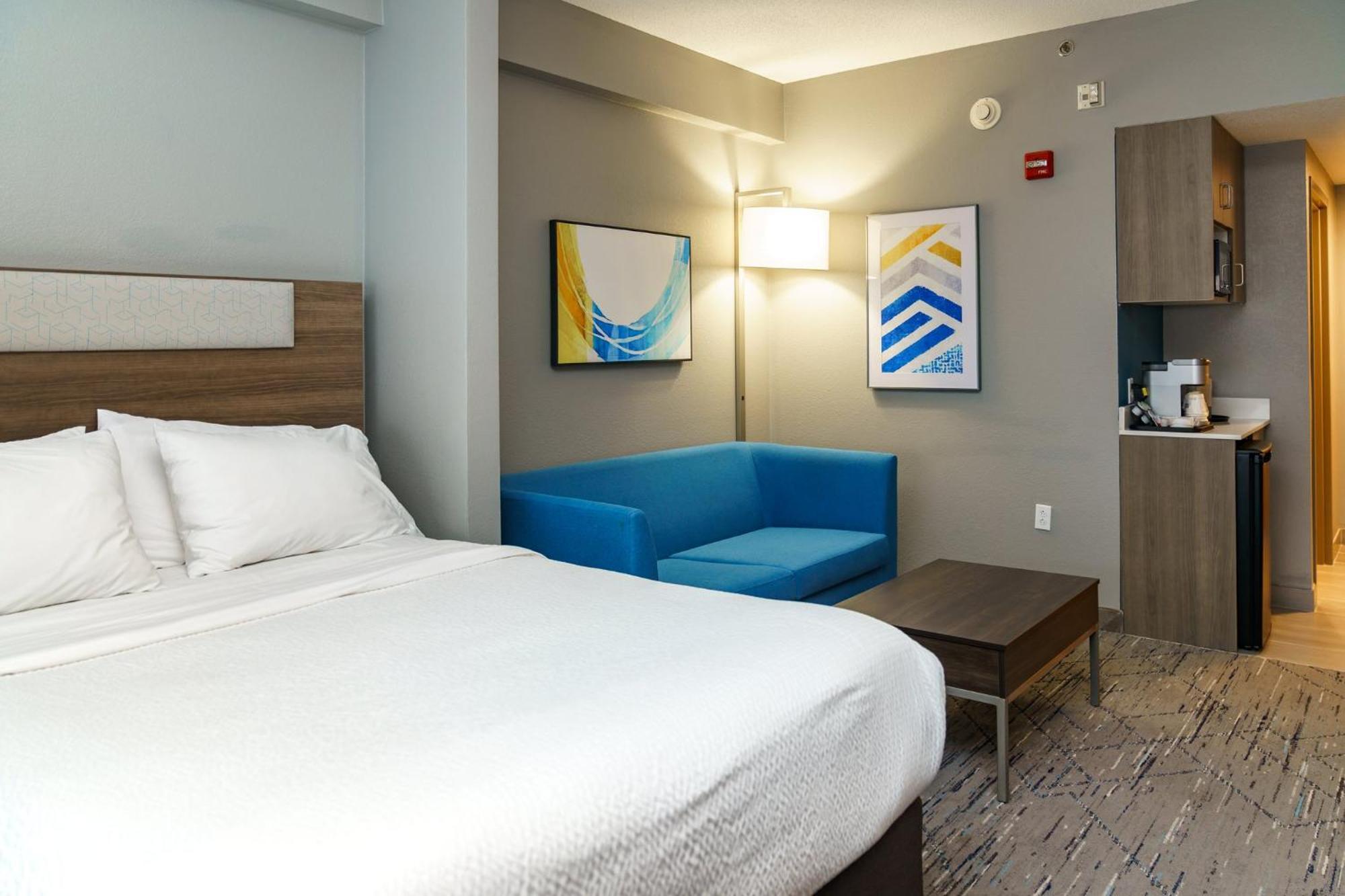 Holiday Inn Express Hotel Raleigh Southwest By Ihg Extérieur photo